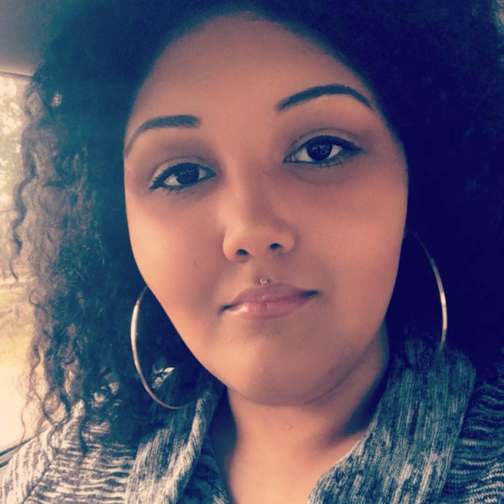 Meet your Posher, Caroline